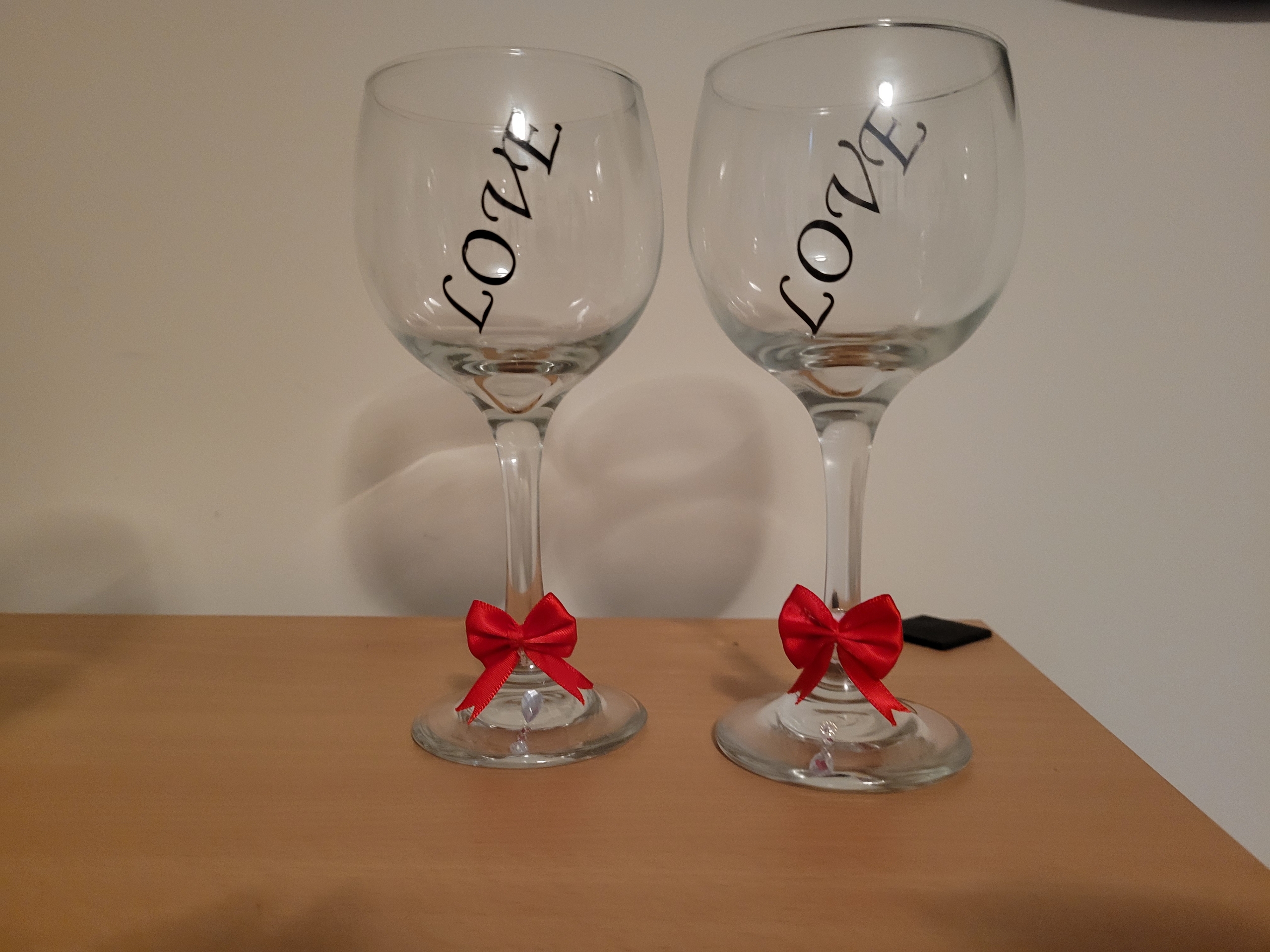 Love Wine Glasses with Red Bows